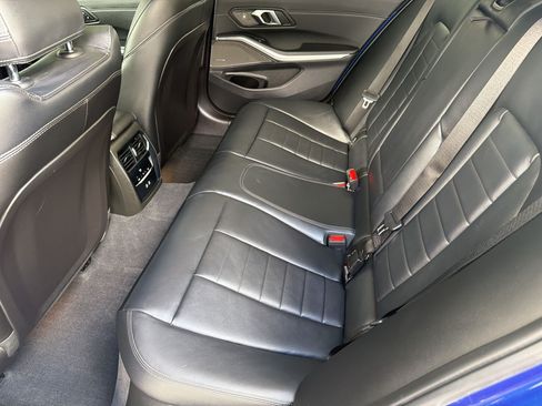 Used 2024 BMW 330i Sedan w/ M Sport Package RWD image 24