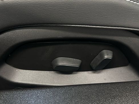 Used 2024 Chevrolet Corvette Stingray Coupe w/ Battery Protection Package image 12