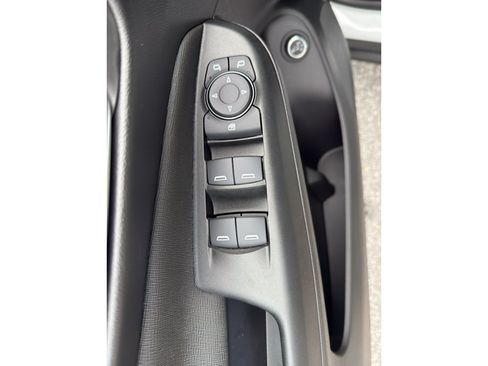 New 2026 Buick Envista Sport Touring FWD image 7