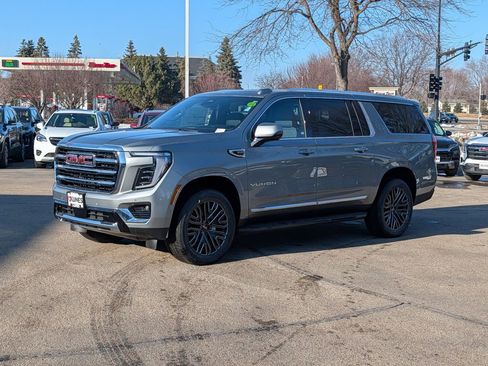 New 2026 GMC Yukon XL Elevation AWD/4WD image 4