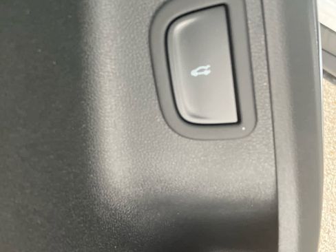 New 2026 GMC Acadia Elevation w/ LPO, Floor Liner Package image 14