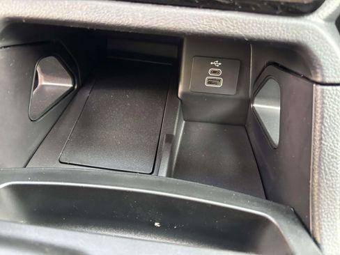 New 2025 Ford Ranger Lariat w/ Black Appearance Package image 22