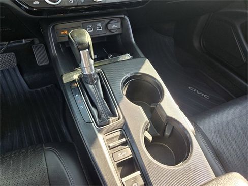 Used 2024 Honda Civic Touring image 20