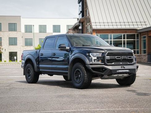 Used 2018 Ford F150 Raptor w/ Equipment Group 802A Luxury AWD/4WD image 1