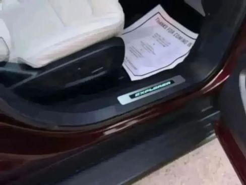 Used 2019 Ford Explorer Platinum AWD/4WD image 15