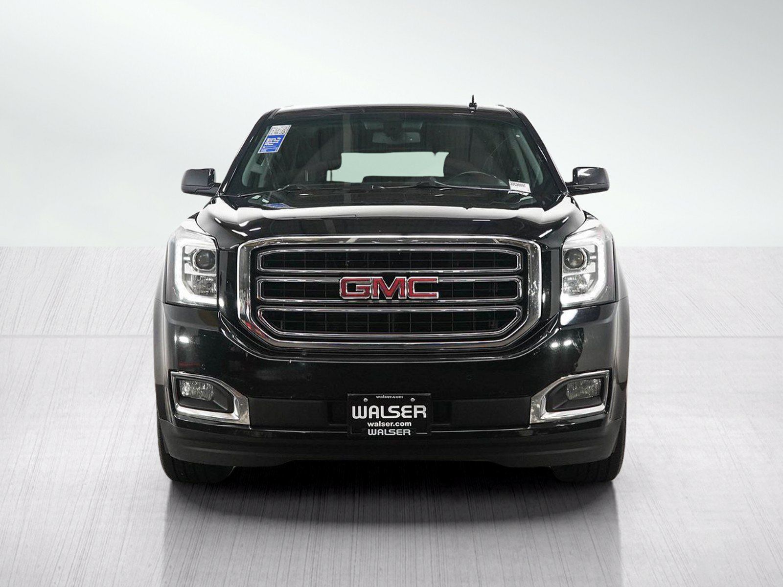 Used 2018 GMC Yukon SLE w/ SLE Value Package AWD/4WD image 8