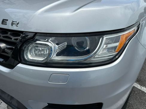 Used 2016 Land Rover Range Rover Sport SE AWD/4WD image 11