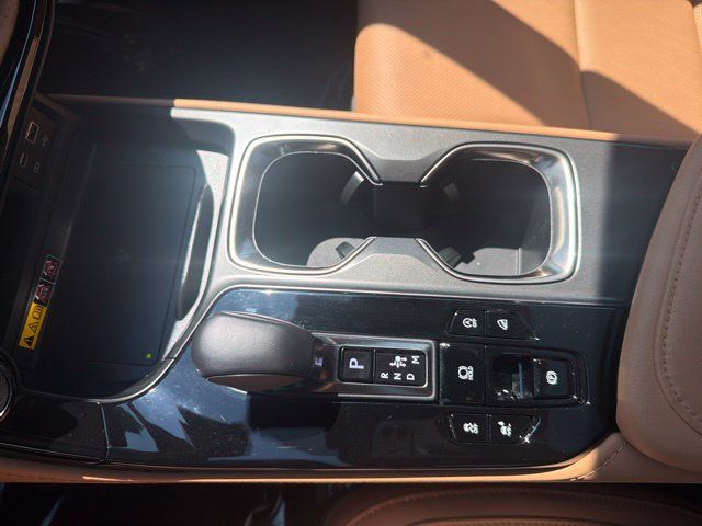 Used 2025 Lexus NX 350 AWD w/ Accessory Package (2T) image 18