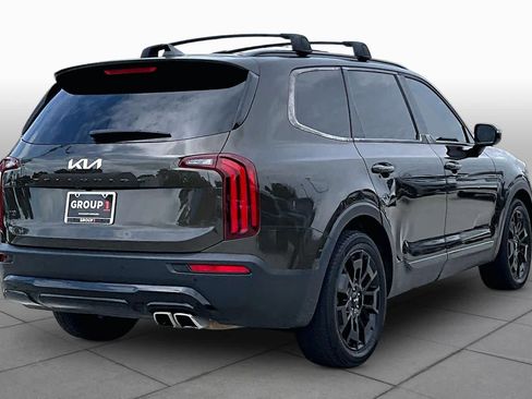 Used 2022 Kia Telluride SX w/ SX Prestige Package AWD/4WD image 12