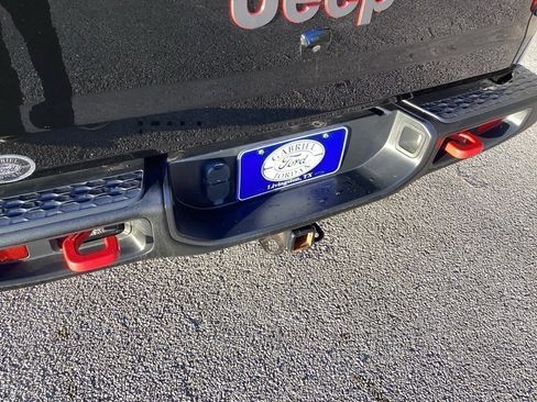 Used 2023 Jeep Gladiator Rubicon w/ LED Lighting Group image 12