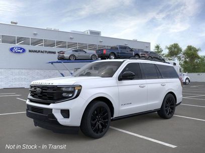 New 2025 Ford Expedition Platinum w/ Stealth Appearance Package