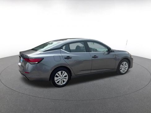Used 2025 Nissan Sentra S FWD image 12
