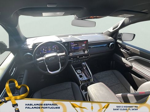 Used 2024 Chevrolet Colorado Z71 w/ Z71 Convenience Package 2 image 24