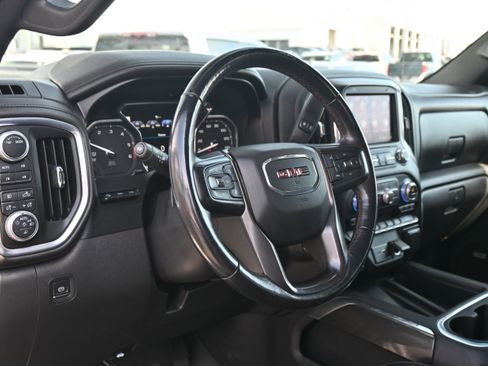Used 2020 GMC Sierra 1500 AT4 w/ AT4 Premium Package image 3