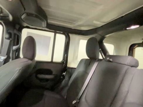 Used 2023 Jeep Wrangler Unlimited w/ 8.4" Radio Group AWD/4WD image 19