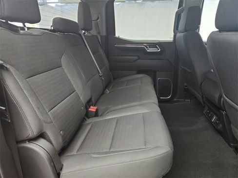 Used 2022 Chevrolet Silverado 1500 LT image 24