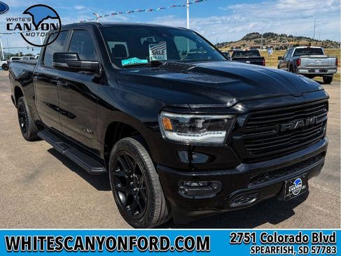 Used 2023 RAM 1500 Laramie AWD/4WD image 12