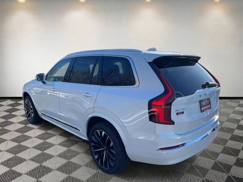 New 2026 Volvo XC90 B6 Ultra image 5