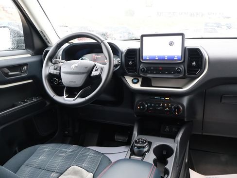 Certified 2024 Ford Bronco Sport Heritage w/ Heritage Convenience Package AWD/4WD image 14
