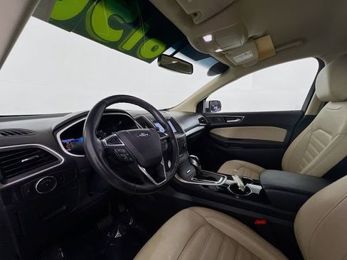 Used 2017 Ford Edge SEL w/ Equipment Group 201A image 17