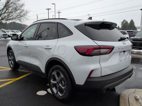 Used 2025 Ford Escape ST-Line w/ Tech Pack #1 image 5