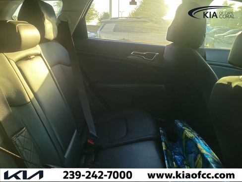 Used 2023 Kia Sportage EX FWD image 8