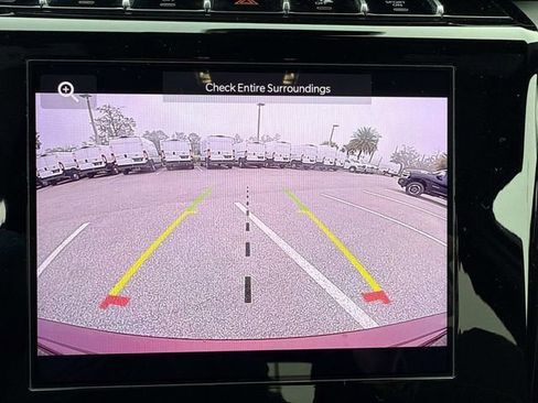 Used 2025 Jeep Grand Cherokee Laredo X image 25