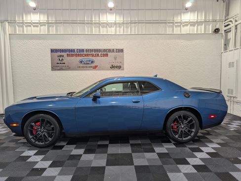 Used 2023 Dodge Challenger SXT w/ Plus Package AWD/4WD image 2