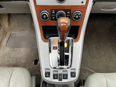 Used 2009 Chevrolet Equinox LT w/ LT Preferred Equipment Group image 19