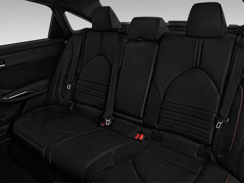 Used 2022 Toyota Avalon Touring image 11