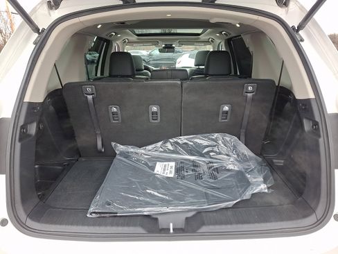 Used 2024 Honda Pilot Elite image 33