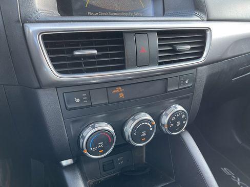 Used 2016 MAZDA CX-5 Touring image 11