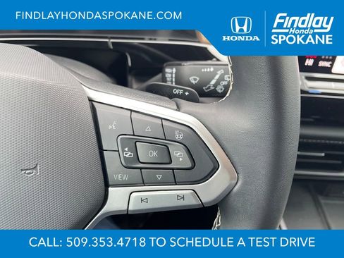 Used 2024 Volkswagen Atlas SE image 18