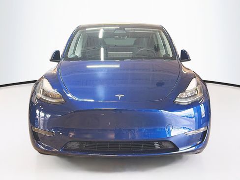 Used 2023 Tesla Model Y Long Range image 2