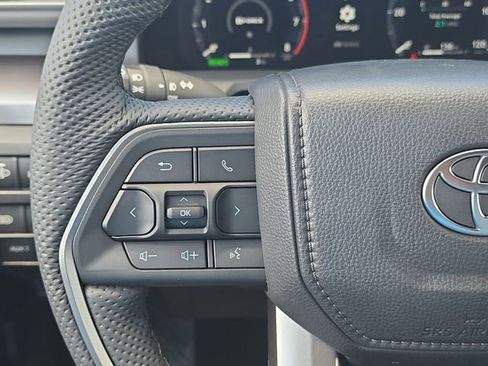 New 2026 Toyota Tacoma TRD Off-Road AWD/4WD image 16