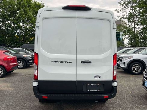 Used 2026 Ford Transit 250 148 Medium Roof RWD image 7