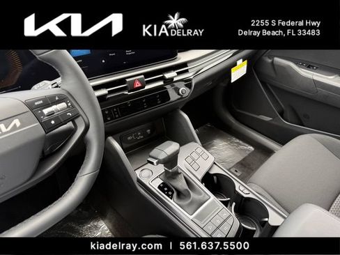 New 2026 Kia Sportage LX FWD image 22
