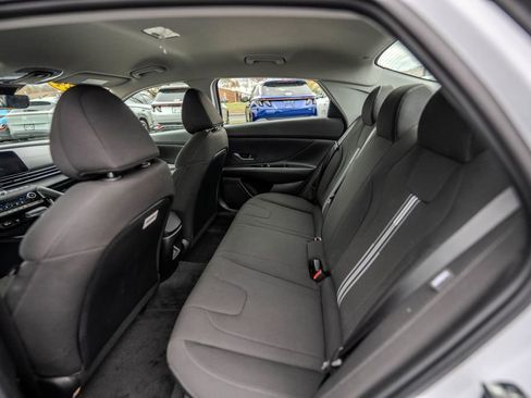 Certified 2024 Hyundai Elantra SEL image 14