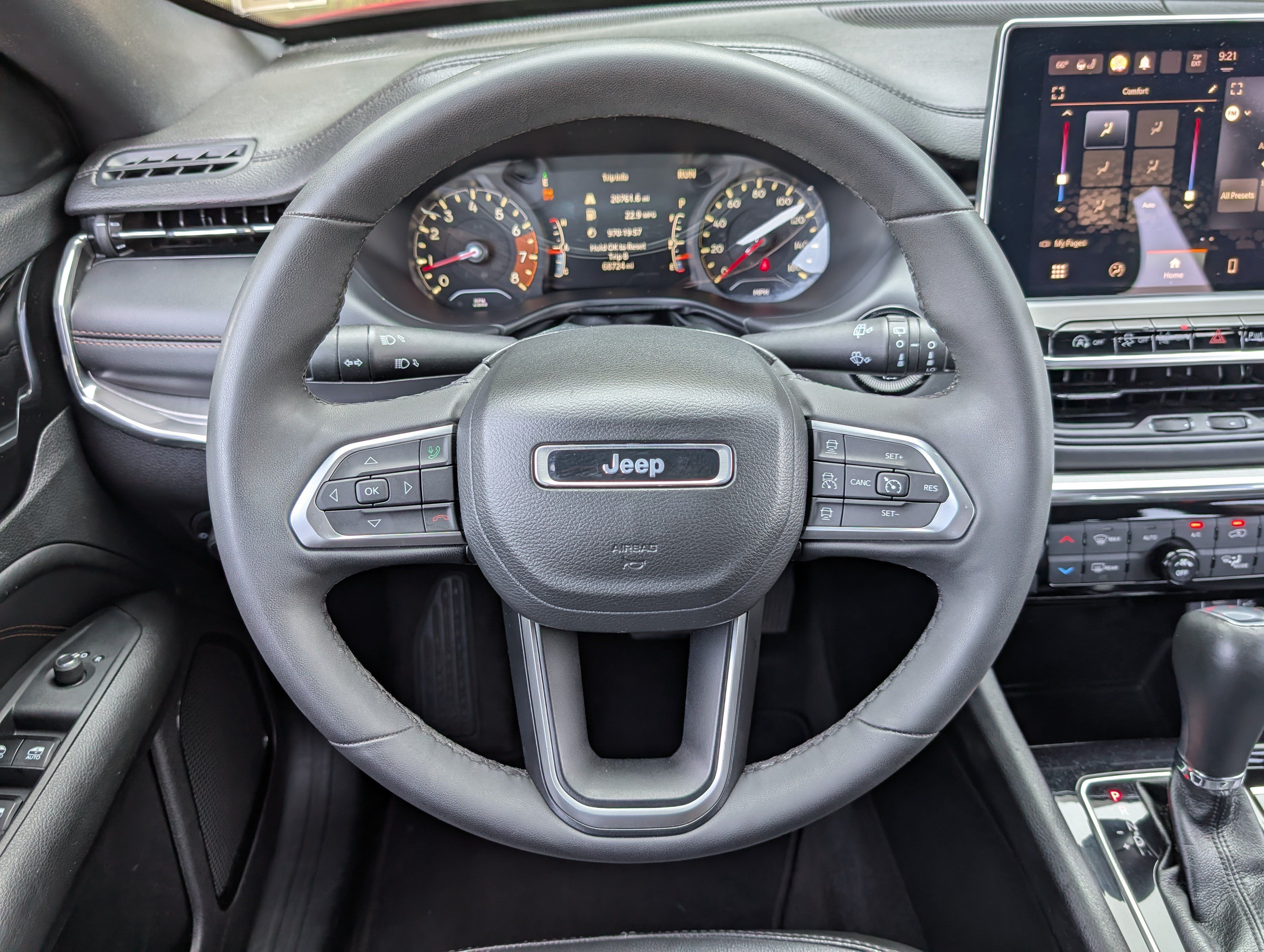 Used 2023 Jeep Compass Limited AWD/4WD image 23