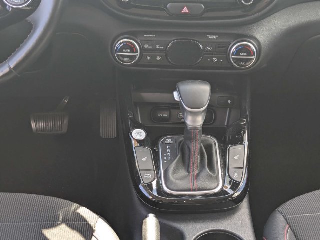 Used 2020 Kia Soul GT-Line Turbo FWD image 19