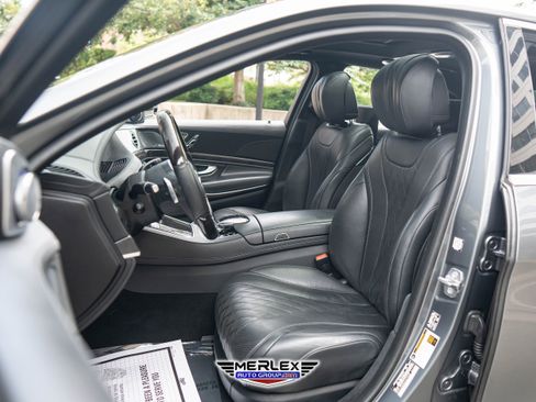 Used 2019 Mercedes-Benz S 560 4MATIC Sedan w/ Premium Package image 23
