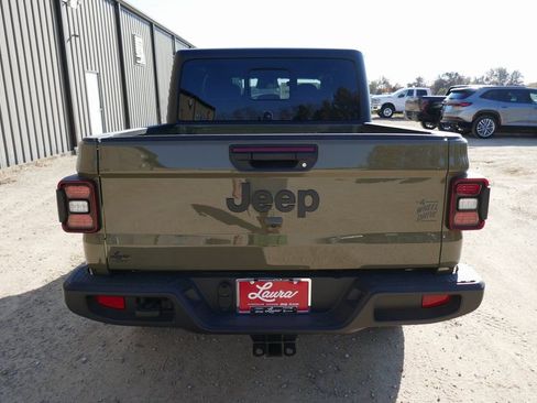 New 2026 Jeep Gladiator Mojave AWD/4WD image 7