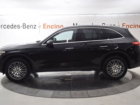 Used 2026 Mercedes-Benz GLC 300 GLC 300 image 3