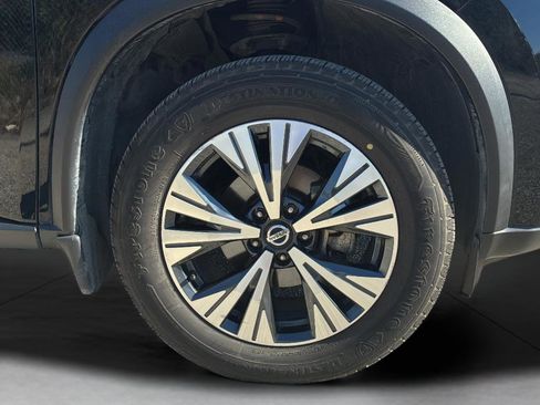 Used 2021 Nissan Rogue SV FWD image 20