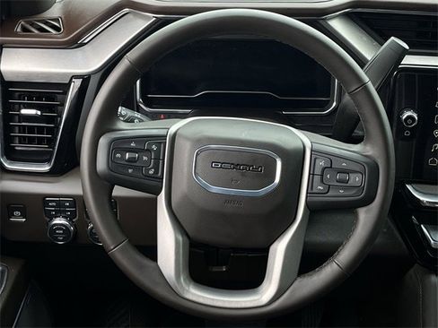Used 2024 GMC Sierra 2500 Denali w/ Denali Reserve Package image 13