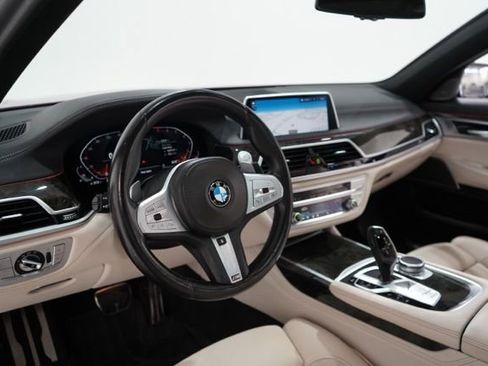 Used 2021 BMW 740i xDrive w/ M Sport Package image 16