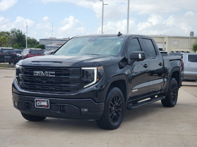 Used 2025 GMC Sierra 1500 Elevation w/ Elevation Premium Package AWD/4WD image 3