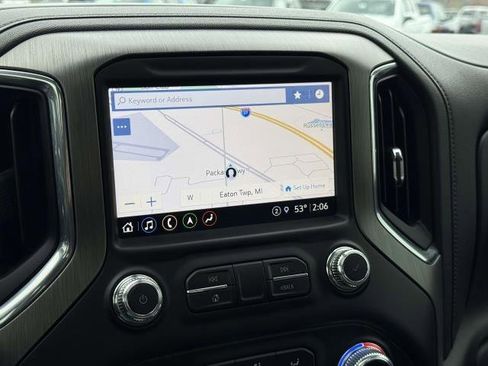 Used 2022 GMC Sierra 2500 Denali w/ Denali Black Diamond Edition image 28