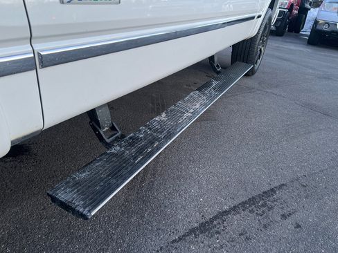 Used 2013 Ford F150 Platinum image 24