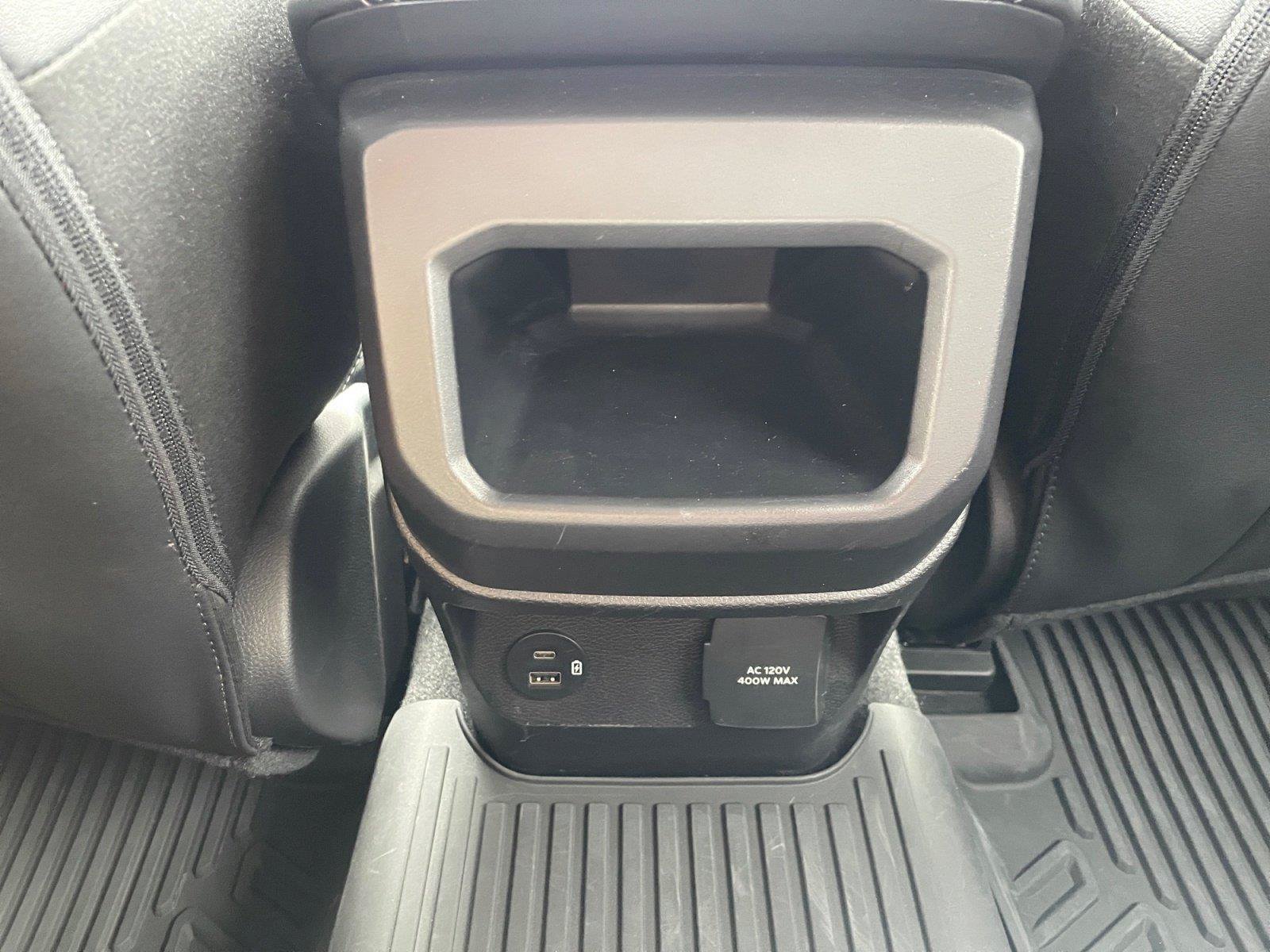 Used 2024 Ford Ranger Lariat w/ FX4 Off-Road Package AWD/4WD image 19